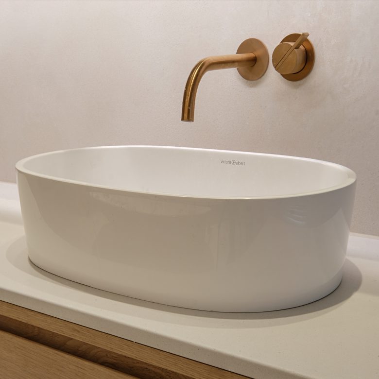 stucco bathtub