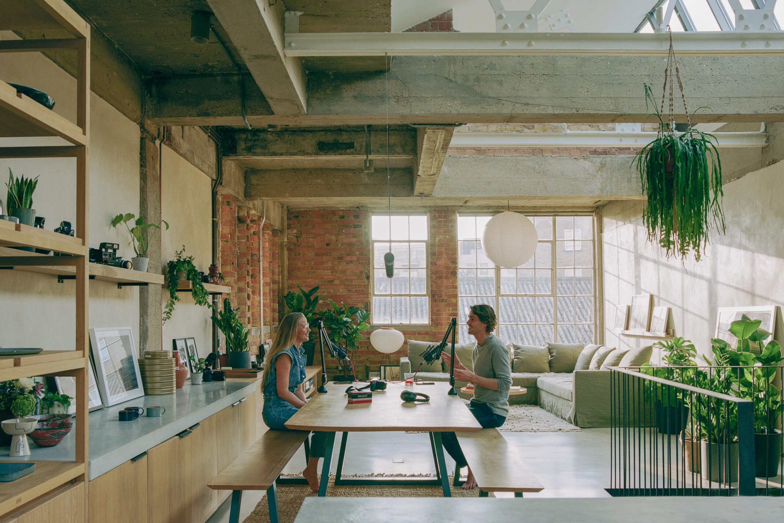 Earthrise Studio