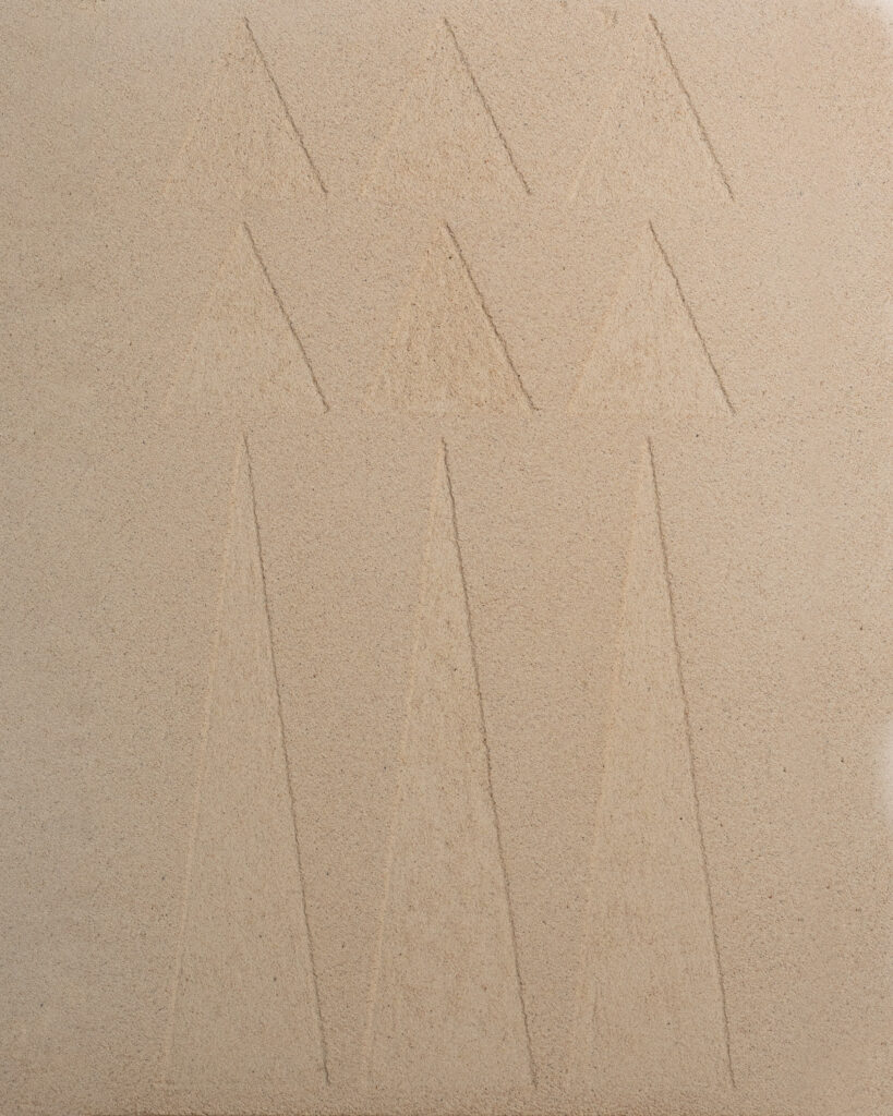 Hand Carved - WHI-07