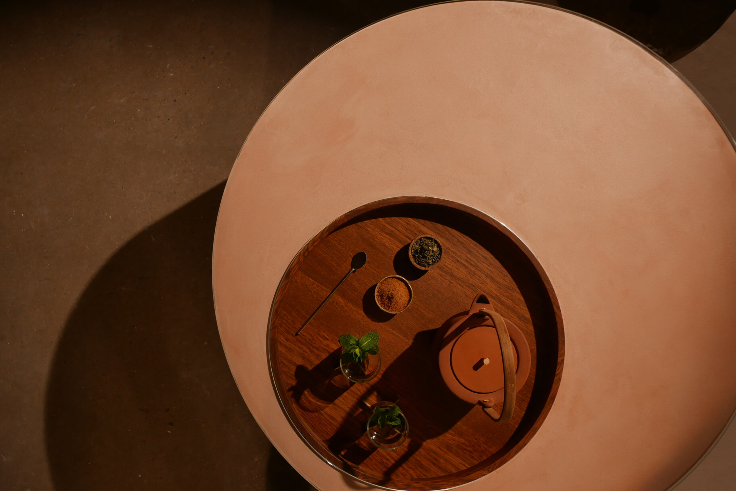 Stella Concept Table