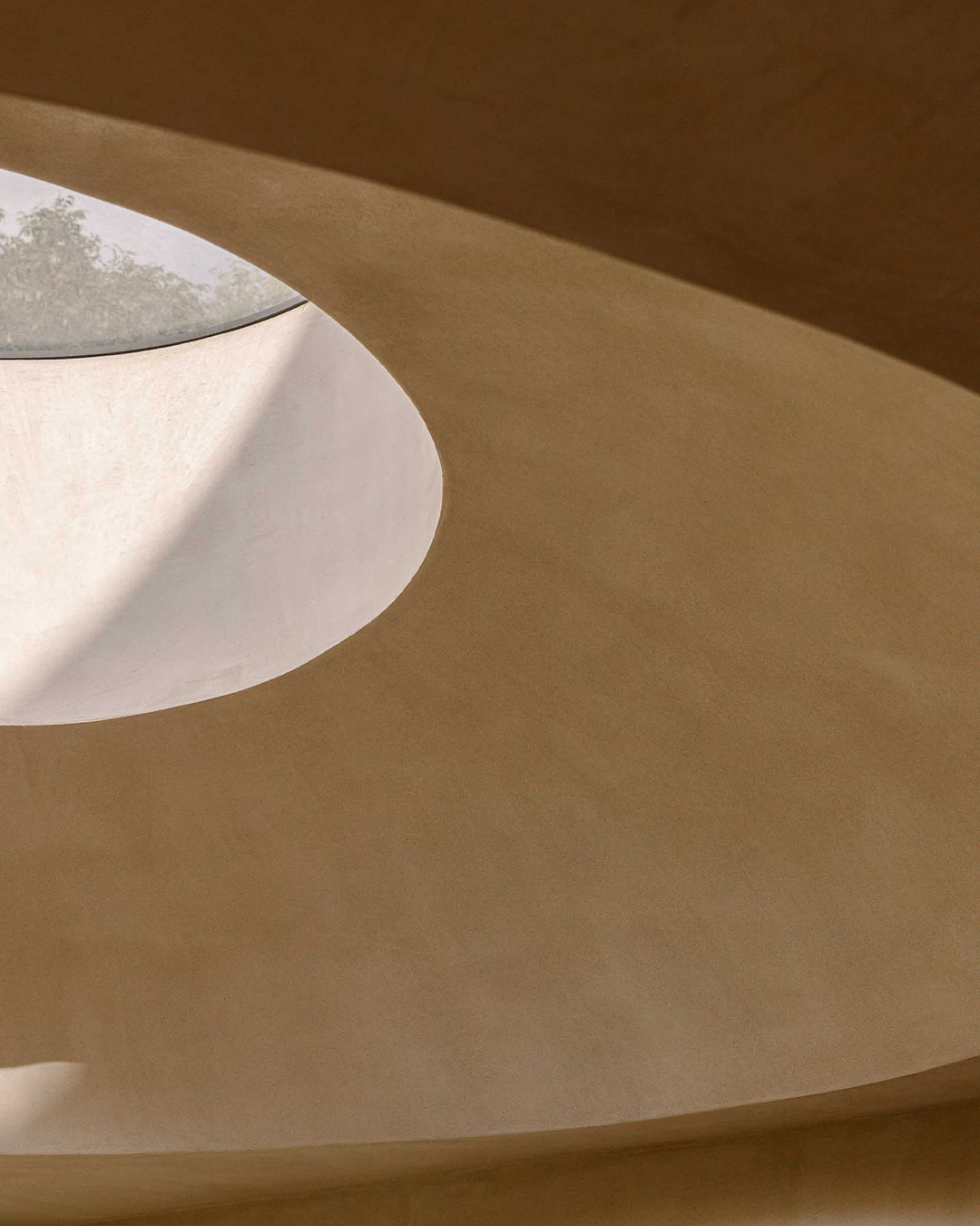 Shaping Space and Light: Roberto di Donato on Dome House